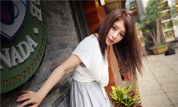 通辽想找一个女性生孩子给报酬-｛找个女人生孩子多少钱｝